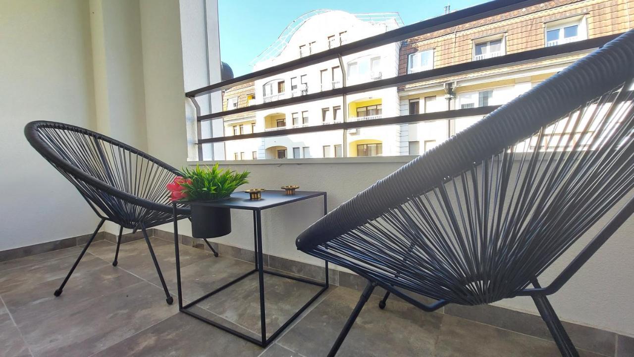 Supernova Deluxe Residence Nowy Sad Zewnętrze zdjęcie