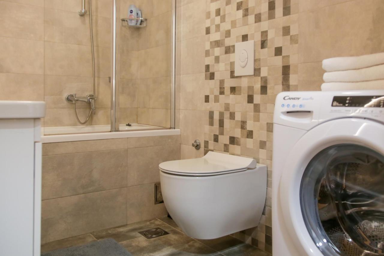 Supernova Deluxe Residence Nowy Sad Zewnętrze zdjęcie